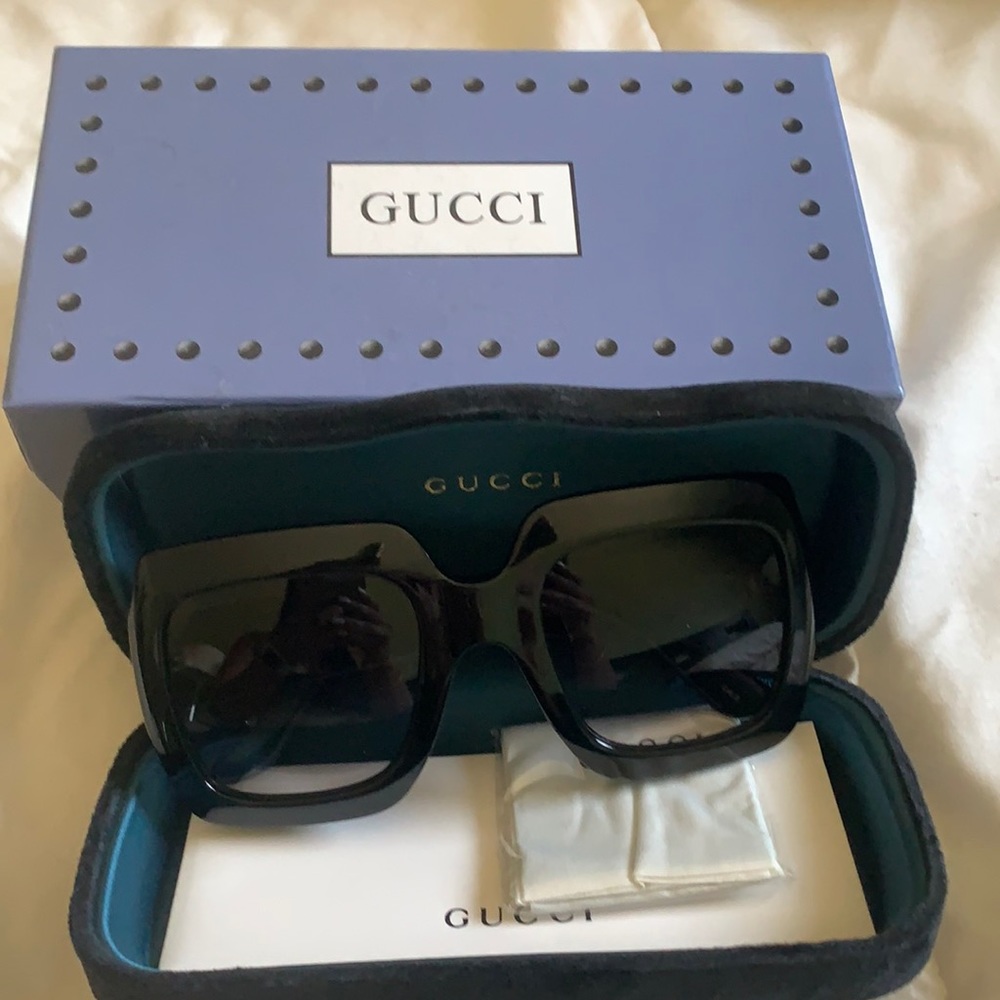 Gucci sunglasses